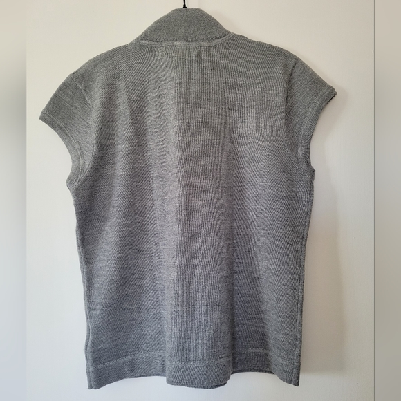 Jones New York 100% Merino Wool mock neck short sleeve sweater, Large - Picture 6 of 6